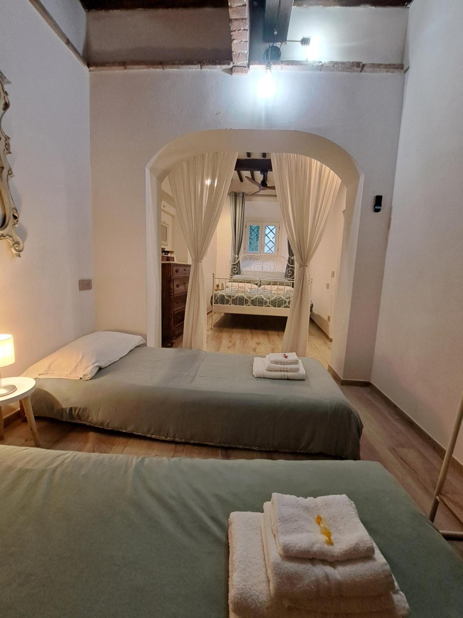 Casina Di Alice Apartment วินชี ภายนอก รูปภาพ