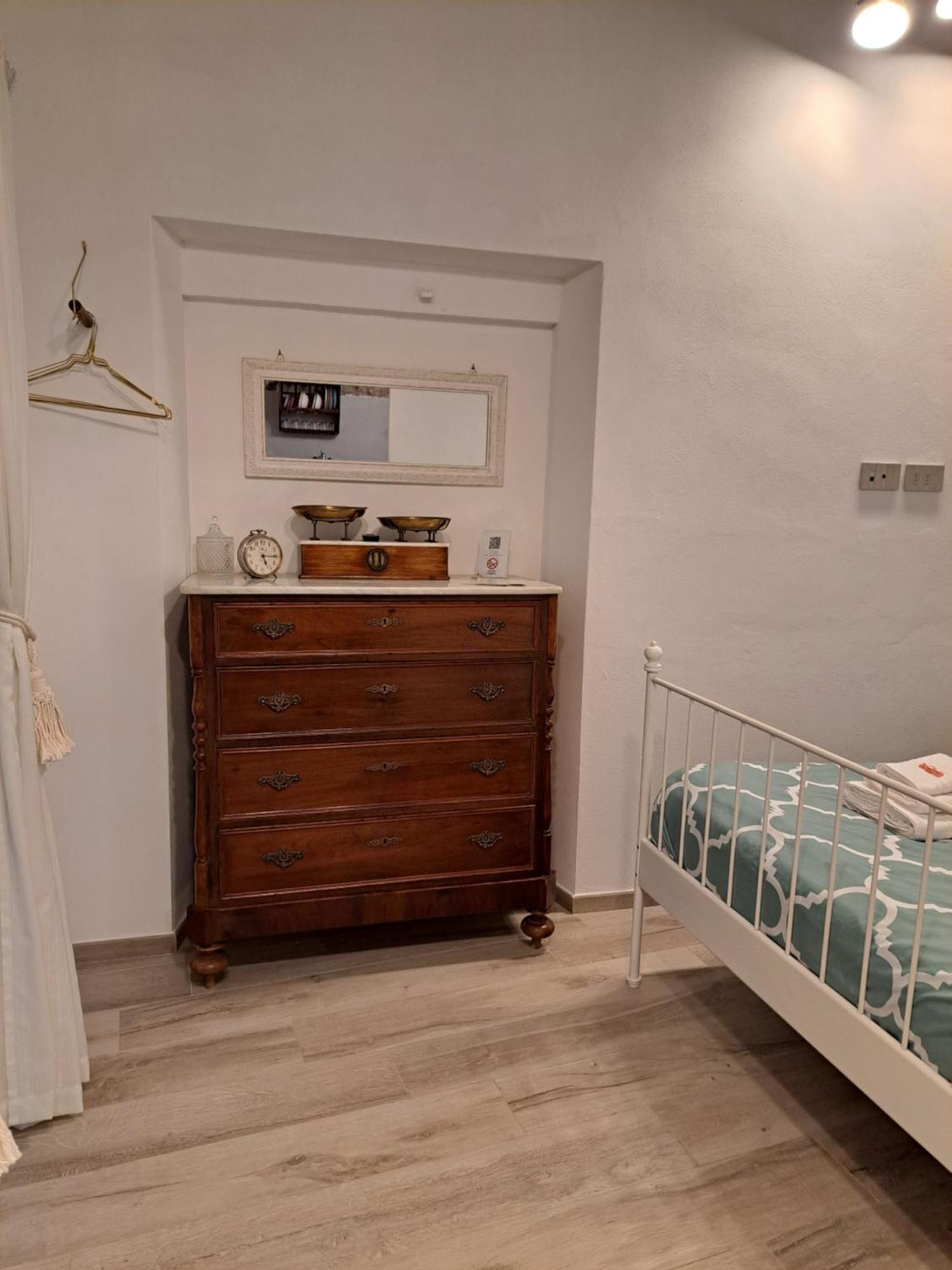 Casina Di Alice Apartment วินชี ภายนอก รูปภาพ